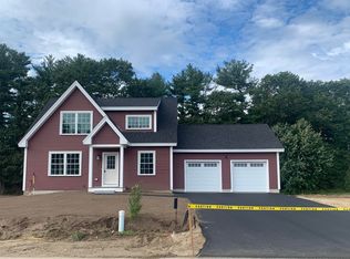 22 Juniper Ln, Wells, ME 04090