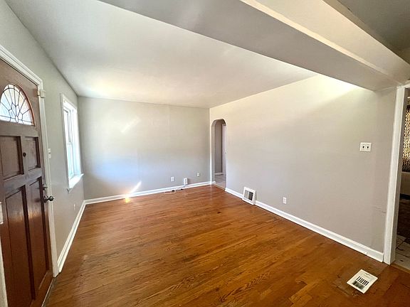 4th image of 1230 Saint Mark Dr