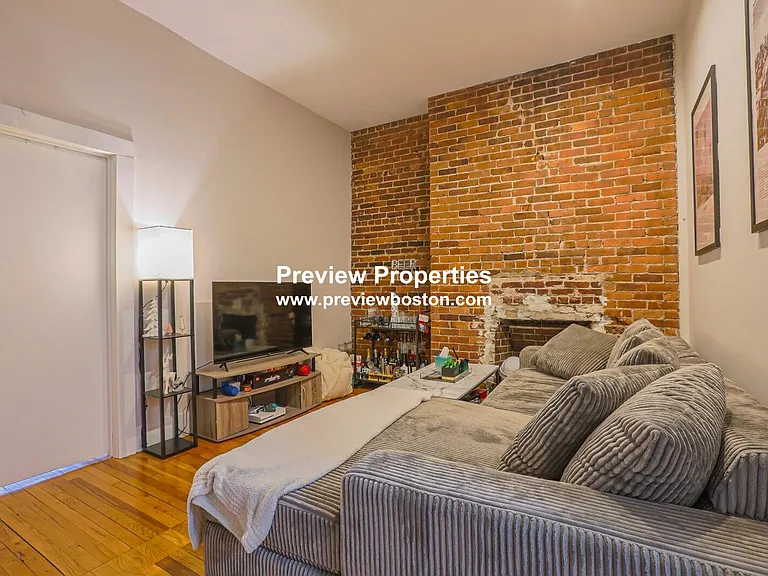Gorham St — Photo 1