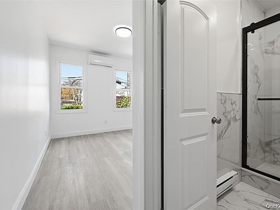 5th image of 9209 88th Avenue