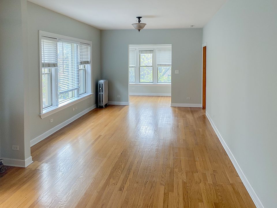 1st image of 1952 1/2 W Leland Ave #2