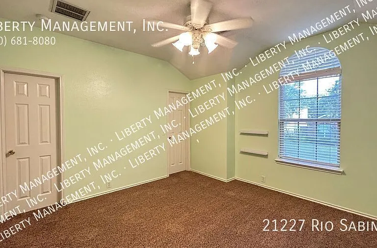 21227 Rio Sabinal — Photo 46