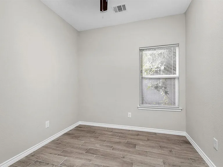 16706 E Hammon — Photo 13