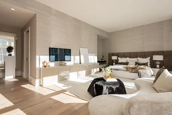 Sold by Douglas Elliman | media 41