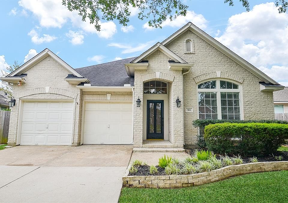 1st image of 511 Calloway Drive
