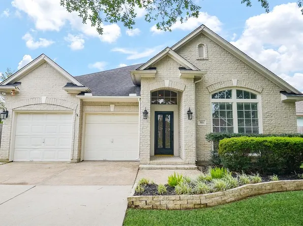 511 Calloway Drive, Sugar Land, TX 77479