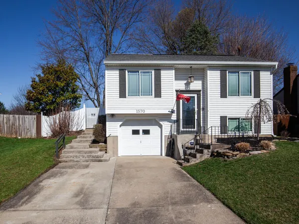 1570 Meadow Hill Ct, Florence, KY 41042