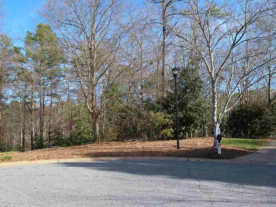 1st image of 223 Muirfield Dr
