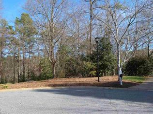 223 Muirfield Dr, Spartanburg, SC 29306