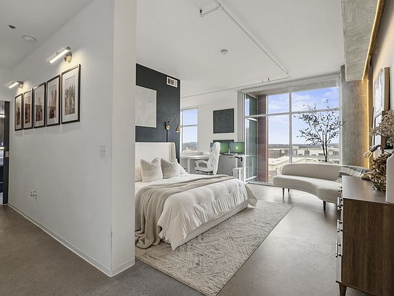 5th image of 2115 Yeaman Pl APT 405