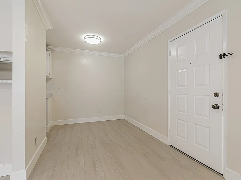 Santana Place — Photo 16