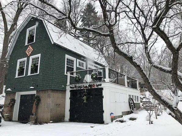 4 Sunset Ter, Baldwinsville, NY 13027