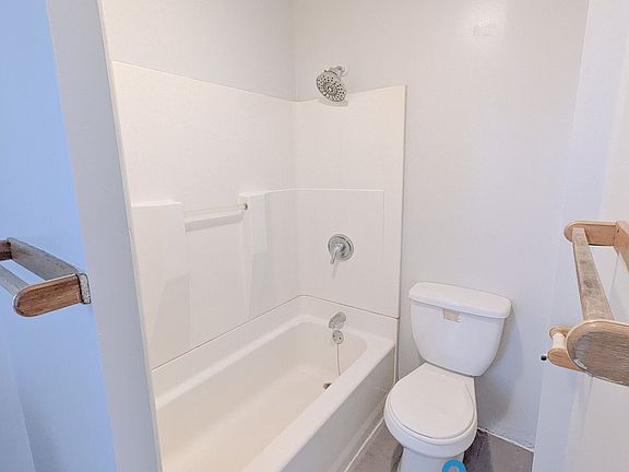 3rd image of 212 Lyman St #3L
