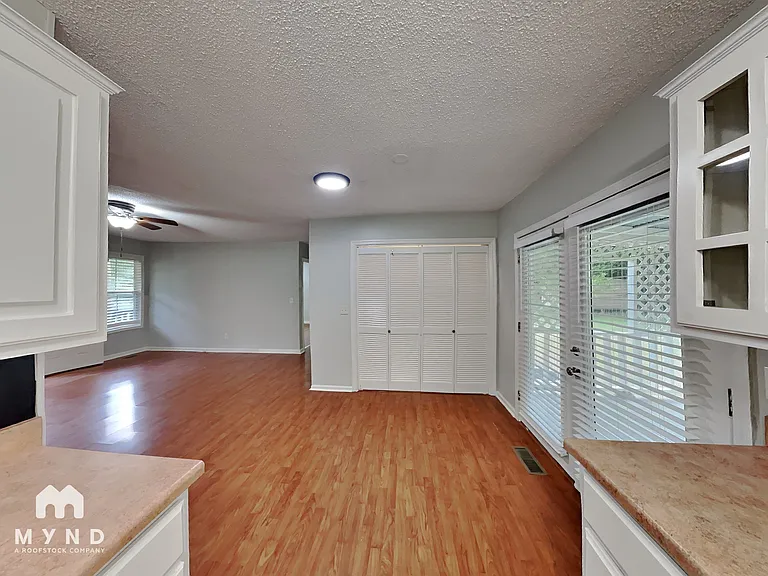 6717 San Moore Dr — Photo 4