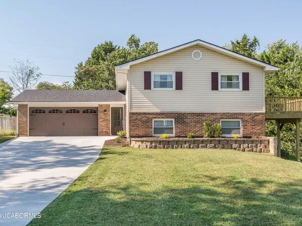 5020 Rainbow Hills Rd, Jefferson City, MO 65109