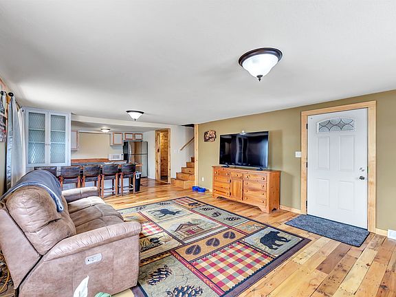 3rd image of 10931 Gillett Town Hall Rd