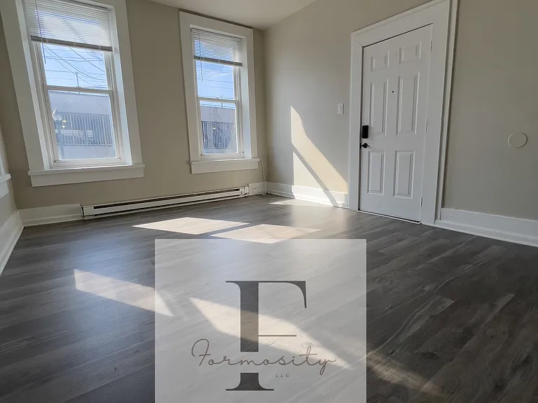 611 W Turner St #1 — Photo 7