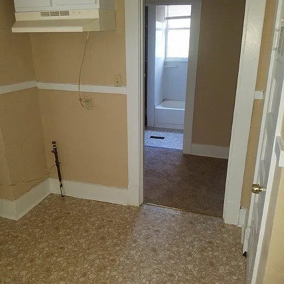 3240 Coleman Ave — Photo 3