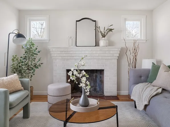 11 Washington Cir, Holbrook, MA 02343