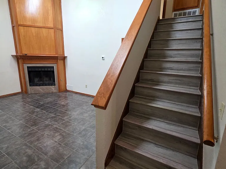 621 Stoneridge Dr — Photo 20