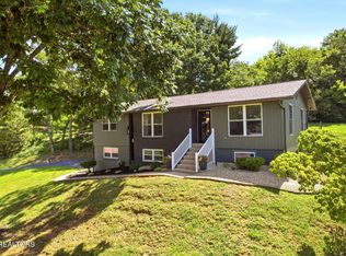 5320 Yosemite Trl, Knoxville, TN 37909