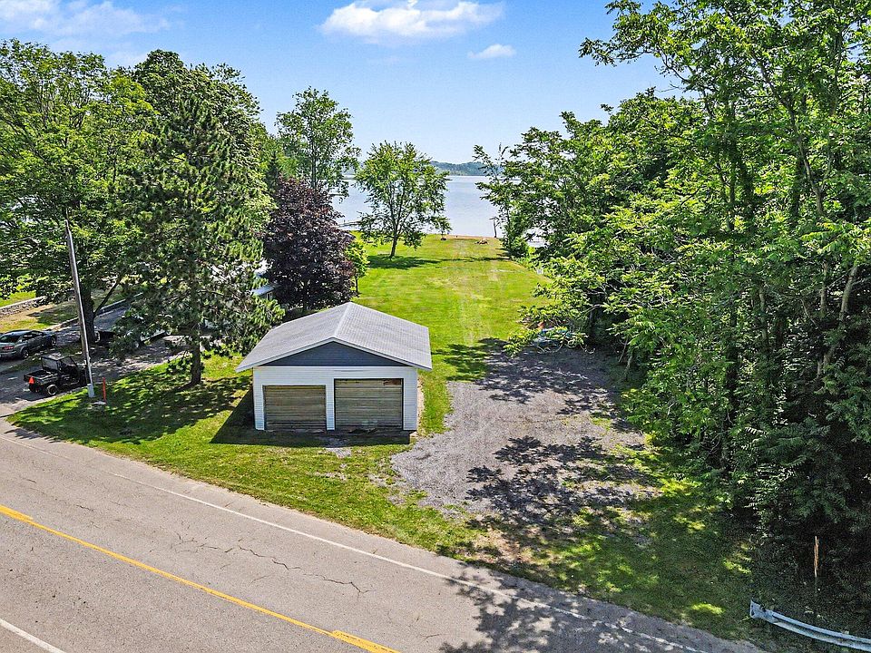 1st image of 2402 Dumont Lake Rd