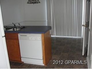 4th image of 3995 Kkk8 Sterling Pointe Dr