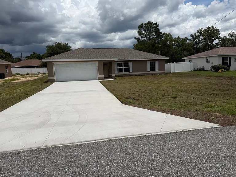 Olive Rd — Photo 1