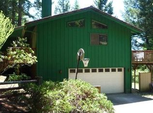 780 Fernwood Dr, Cave Junction, OR 97523