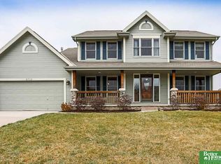 6728 N 153rd St, Omaha, NE 68116