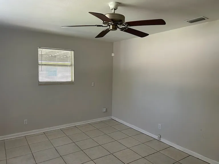 6814 Tinkerbell Ln — Photo 6