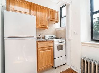 34-19 30th St #6D, Astoria, NY 11106