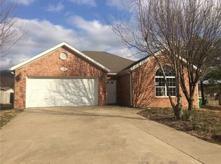 3135 Arrow Pl, Springdale, AR 72764