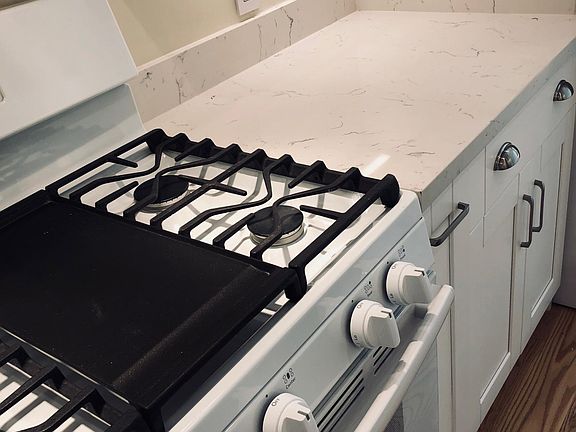 4th image of 1115 El Camino Real APT 5