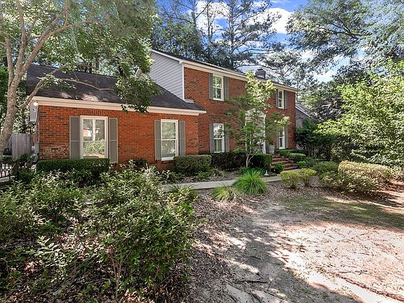 3rd image of 1205 Hillbrook Rd