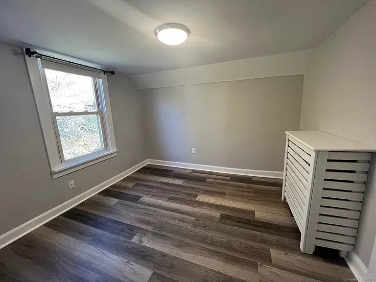 8 Burgeville Ct — Photo 13