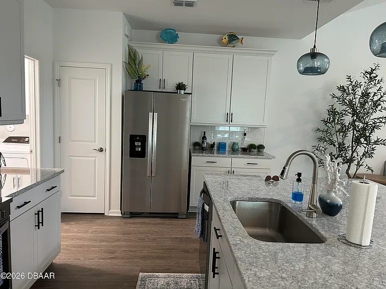 357 Hang Loose Way — Photo 4