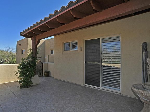 4th image of 8942 S Placita Pastura