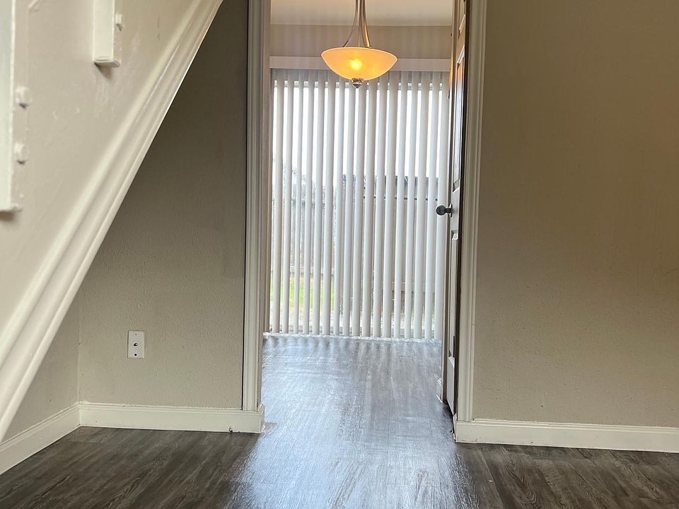 1st image of 1302 E Broadway St #34