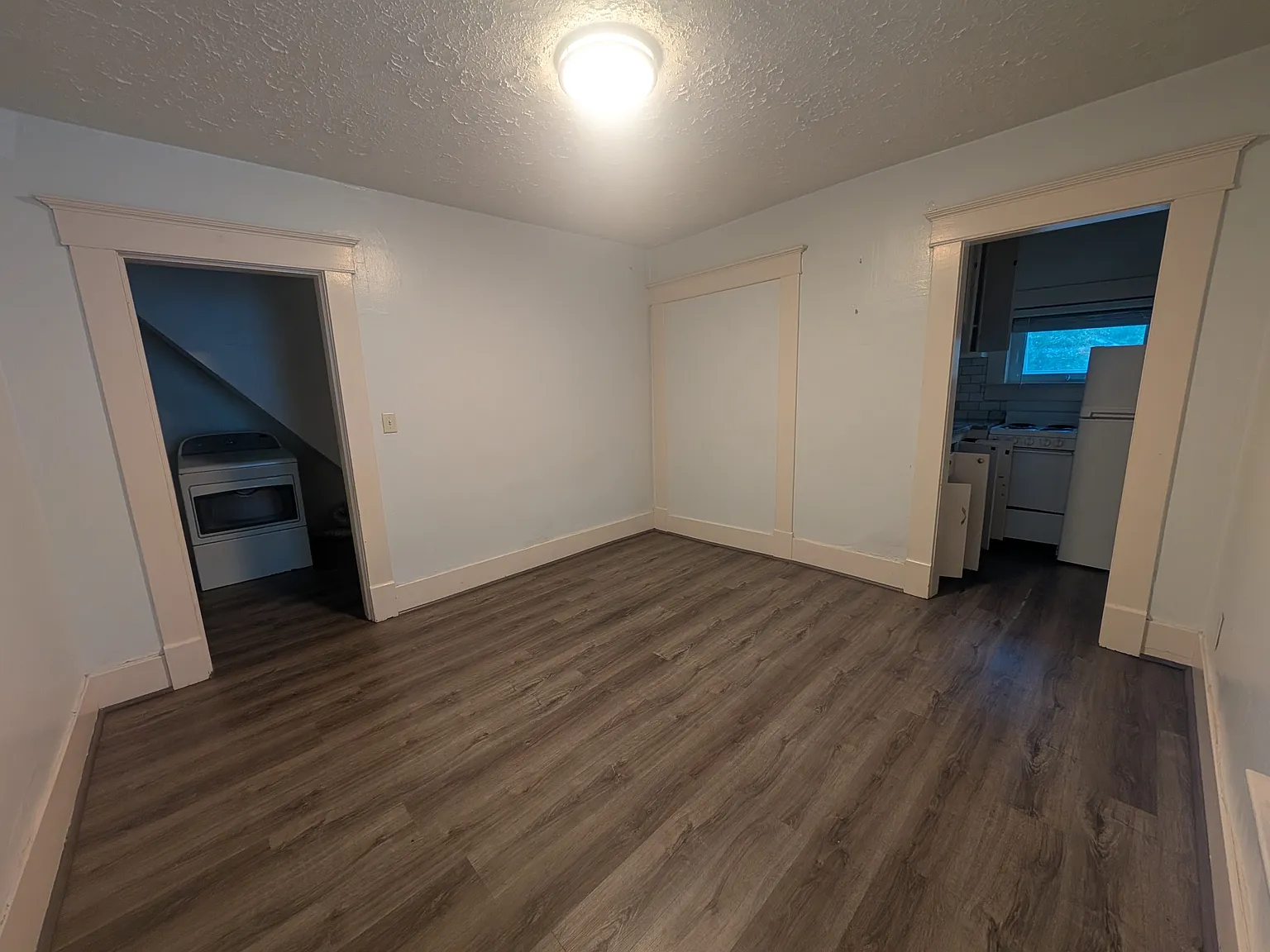 2 bed, 720 sqft, $1,250 — Photo 3