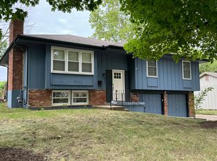 6642 E 134th St, Grandview, MO 64030