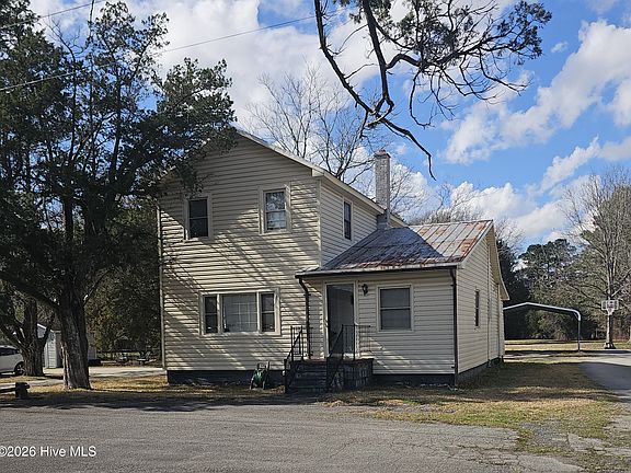 3rd image of 3100 Trent Road