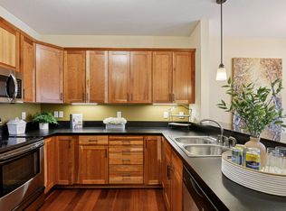 3251 Louisiana Ave S APT 221, Saint Louis Park, MN 55426