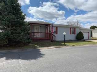 309 Mallard Ln, Sandwich, IL 60548