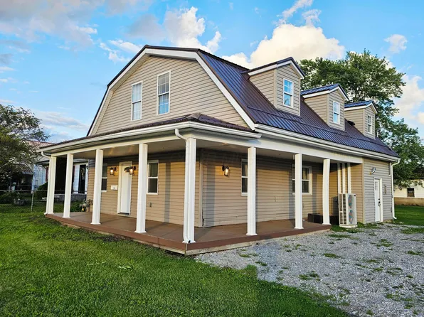 339 W Oak St, Washington Court House, OH 43160