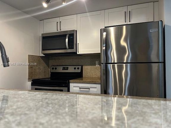 4th image of 850 N Miami Ave #W-1503