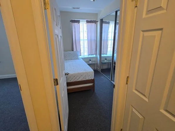 314 Lyndhurst Street Baltimore, MD 21229