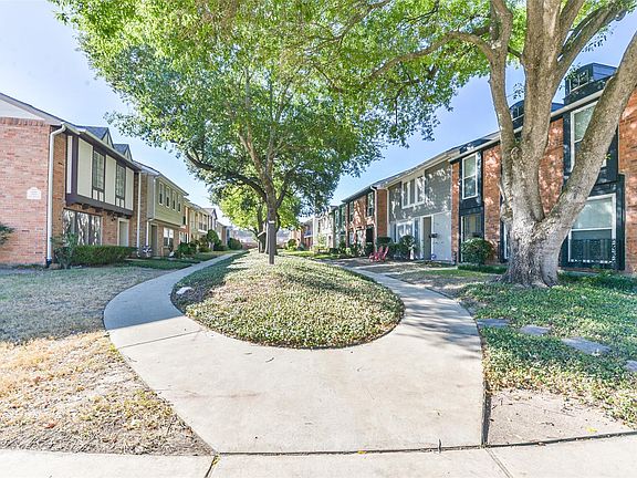 4th image of 14341 Misty Meadow Ln