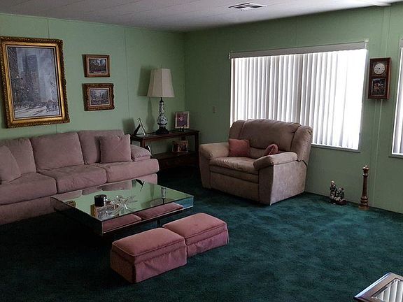 5th image of 424 Onyx Dr