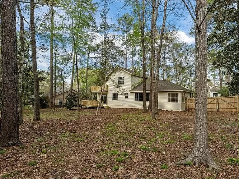 1661 Copperfield Cir — Photo 17